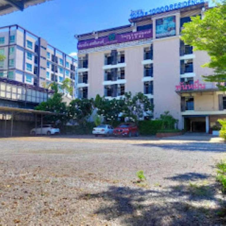Thousand-Ten Thousand Hotel Bangkok Eksteriør bilde
